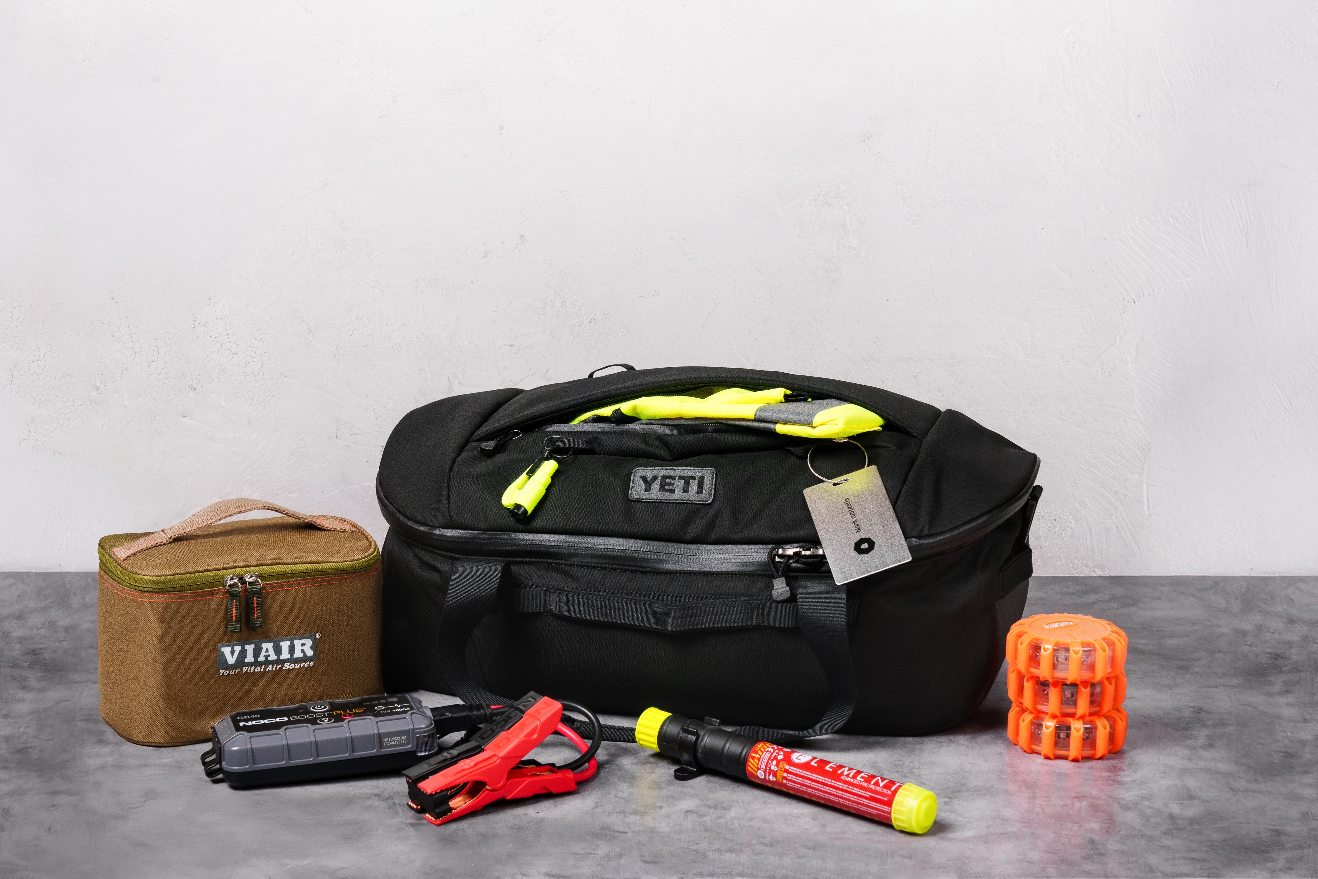 Black Umbrella: World's Most Advanced Emergency Kits | Be Prepared